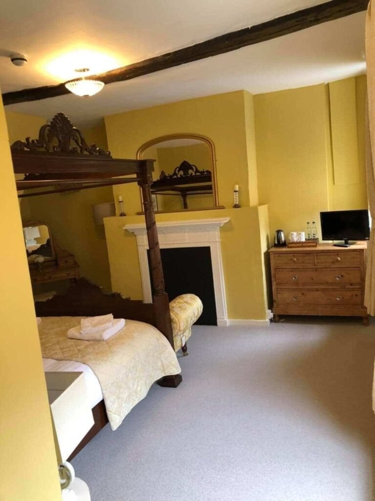 Black Lion Hotel – Guest Rooms, Corridors and Bar Redecoration