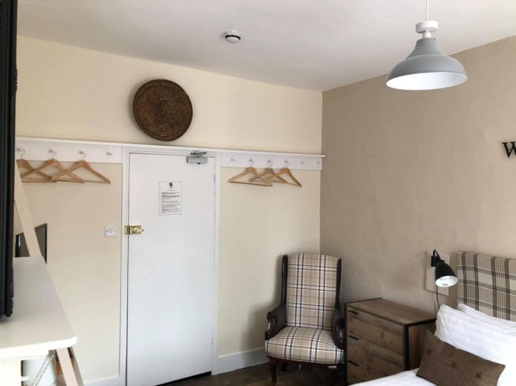 Black Lion Hotel – Guest Rooms, Corridors and Bar Redecoration